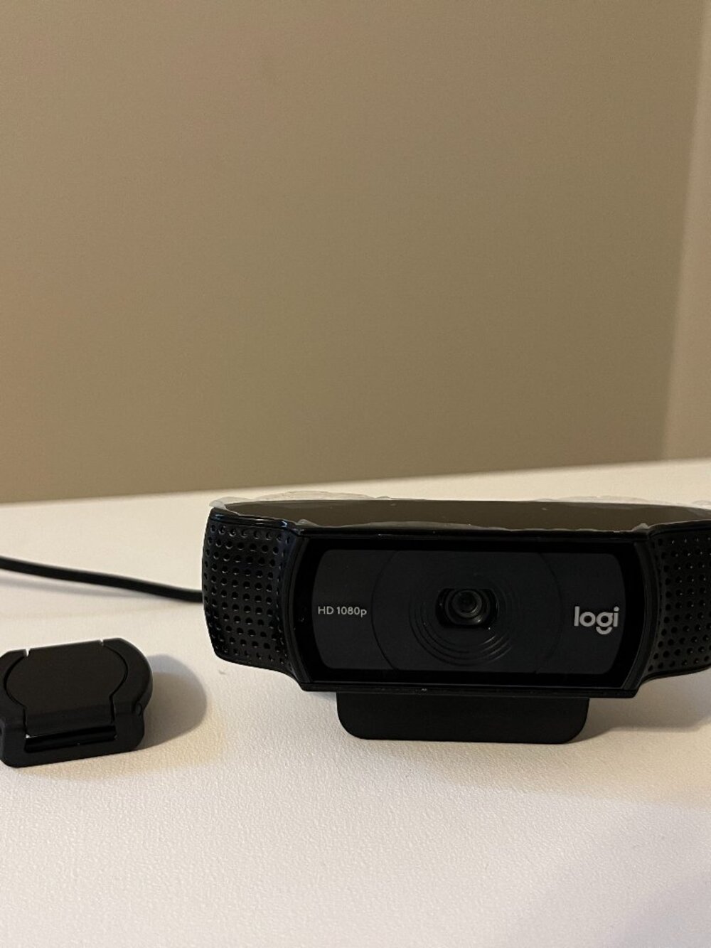 Logitech C920s Pro 1080p Webcam – USB HD Camera